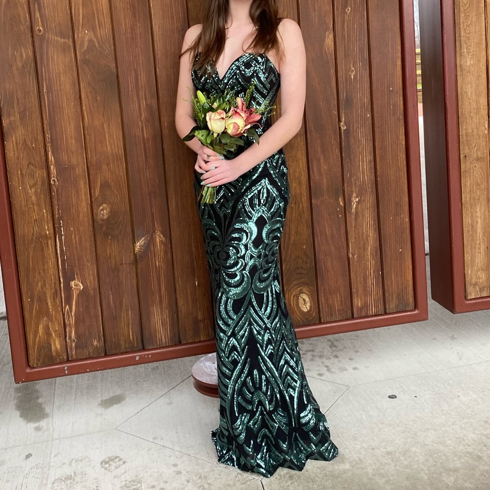 Windsor Prom Dress